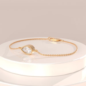 14k Solid Gold Birthstone Bracelet, Personalized Stacking Bracelet, Pear Cut Gemstone Bracelet for Women, Family Birthstone Bracelet