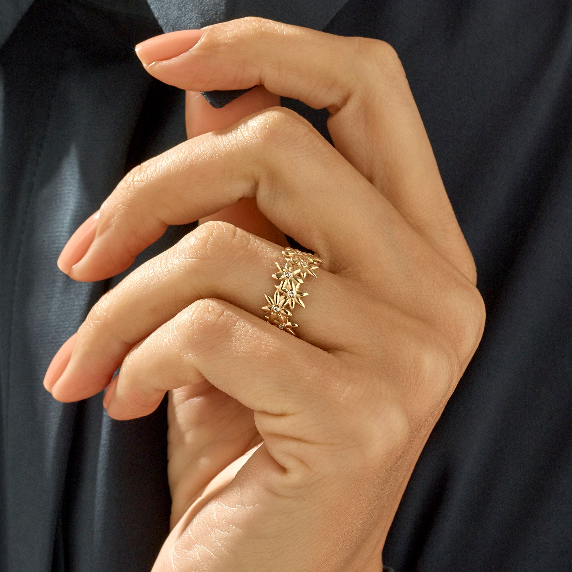 14k Solid Gold Bold Flower Band Ring Flower Wedding Band Etsy UK