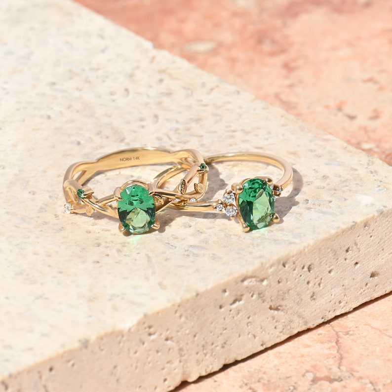 14k Vintage Emerald Engagement Ring, Solid Gold Oval Emerald Rings for Women, Green Gemstone Solitaire Ring, Simple Statement Ring, Her Gift image 9