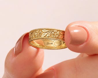 14k Solid Gold Floral Engraved Wedding Band, 5mm Wide Vintage Botanical Ring, Antique Patterned Leaf Eternity Band, Unique Bridal Jewelry