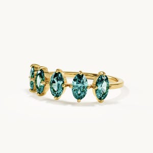 Oval Blue Topaz Ring, Solid Gold Gemstone Ring, Topaz Statement Band, Womens Dainty Stacking Ring, Unique Multi Stone Rings