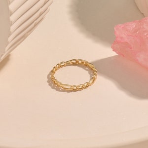 Echtgold Figaro Kettenring, 14k Minimalist Gliederkettenring, Massivgold Stapelringe für Frauen, Handgefertigter Daumenring, Einfacher Schichtring Bild 2