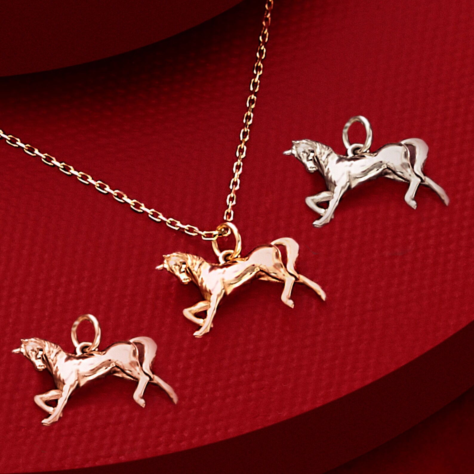 14k Solid Gold Horse Pendant Necklace Dainty Animal Charm Etsy