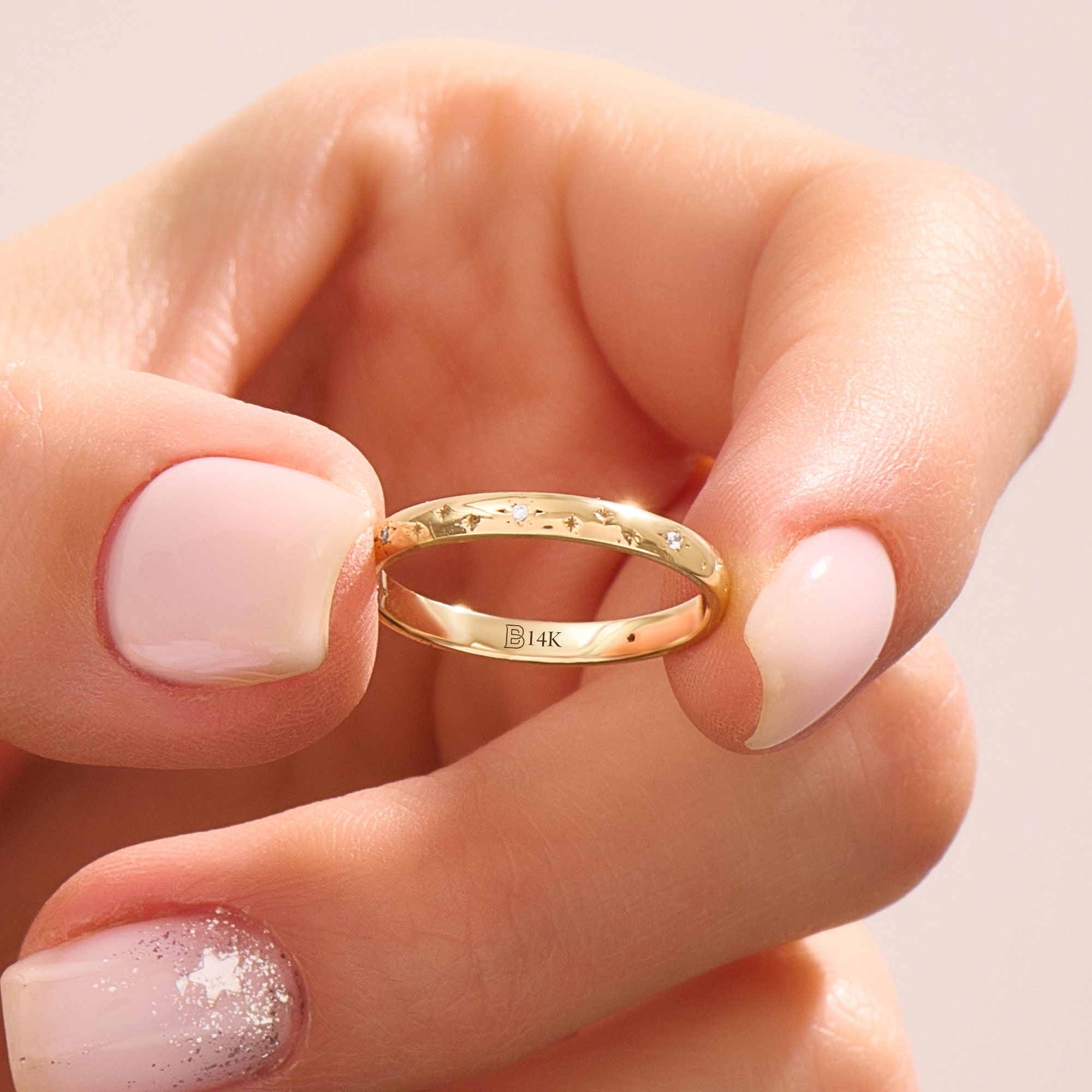 Simple wedding shop bands
