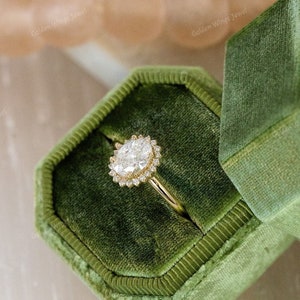 Oval Moissanite diamond halo of round moissanite diamond, flower halo ring, flower burst halo ring, oval flower halo diamond ring for her
