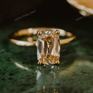 Bague diamant moissanite coussin allongé champagne Bague de fiançailles moissanite, diamant champagne coussin taille ancienne