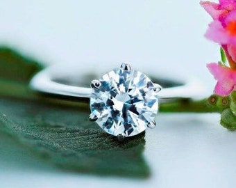 Anello di fidanzamento con diamante solitario moissanite taglio rotondo da 2 carati, anello con solitario moissanite taglio rotondo incastonato, regalo di anniversario con solitario rotondo per