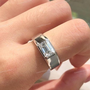 East West Emerald Cut Moissanite Engagement Ring Solitaire Diamond Ring 5*7 MM Emerald Bezel Set Wedding Ring Gift For Him