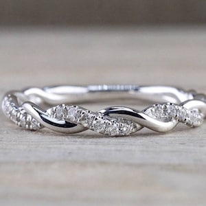 Moissanite Diamond Crossover Band, infinity Design Wedding Band, Moissanite Diamond Band, Cross Round Design Wedding Band, Matching Band