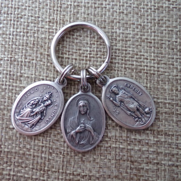 Beautiful Catholic Saint Medals Charm. Immaculate Heart of Mary, St. Expedit, Our Lady of Mount Carmel medals. Religious. Keyring. Keychain.