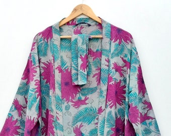 Krepp Seide Kimono Saree Stoff Nachtwäsche Robe Nacht Robe langes Kleid indische recycelte orientalische Robe Boho Jacke japanische Lounge Kleid