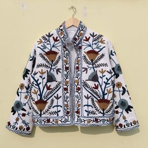 Handmade Suzani Embroidery Jacket, Winter Wear Jacket Coat, Womens Coat, Suzani Short Jacket, TNT Fabric Suzani Jacket, Robe, Gift For Her