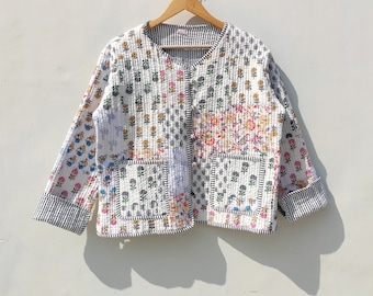 Chaqueta acolchada de algodón hecha a mano con retazos: Chaqueta y abrigo reversibles de algodón estilo boho vintage con acolchado Kantha.