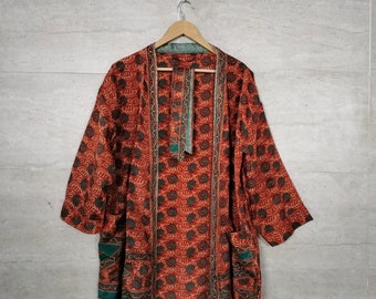 Braut-Kimono-Kleid, Kimono-Jacke aus Sari-Stoff, orientalisches Gewand, recycelte Kimono-Kunstseide, Boho-Damenbekleidung, schwimmendes Bikniwrap-Kleid