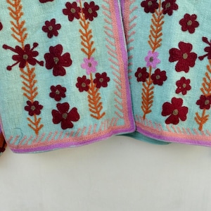 Handmade Suzani Embroidery Jacket: Reversible Organic Cotton Floral Coat image 4