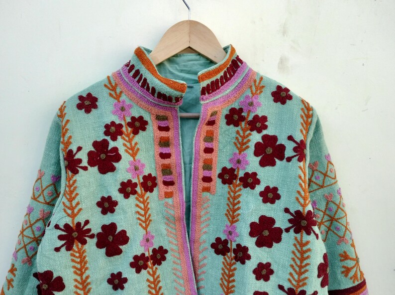 Handmade Suzani Embroidery Jacket: Reversible Organic Cotton Floral Coat image 3