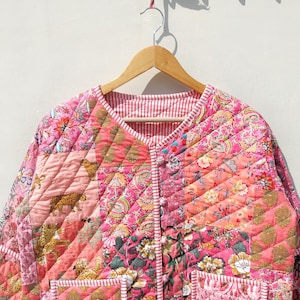 Baumwolle Handgemachte Kantha Jacke Steppjacke Handgefertigte Vintage Steppjacke, Mäntel, neuer Stil, Boho Grüner Regenbogen Bild 7