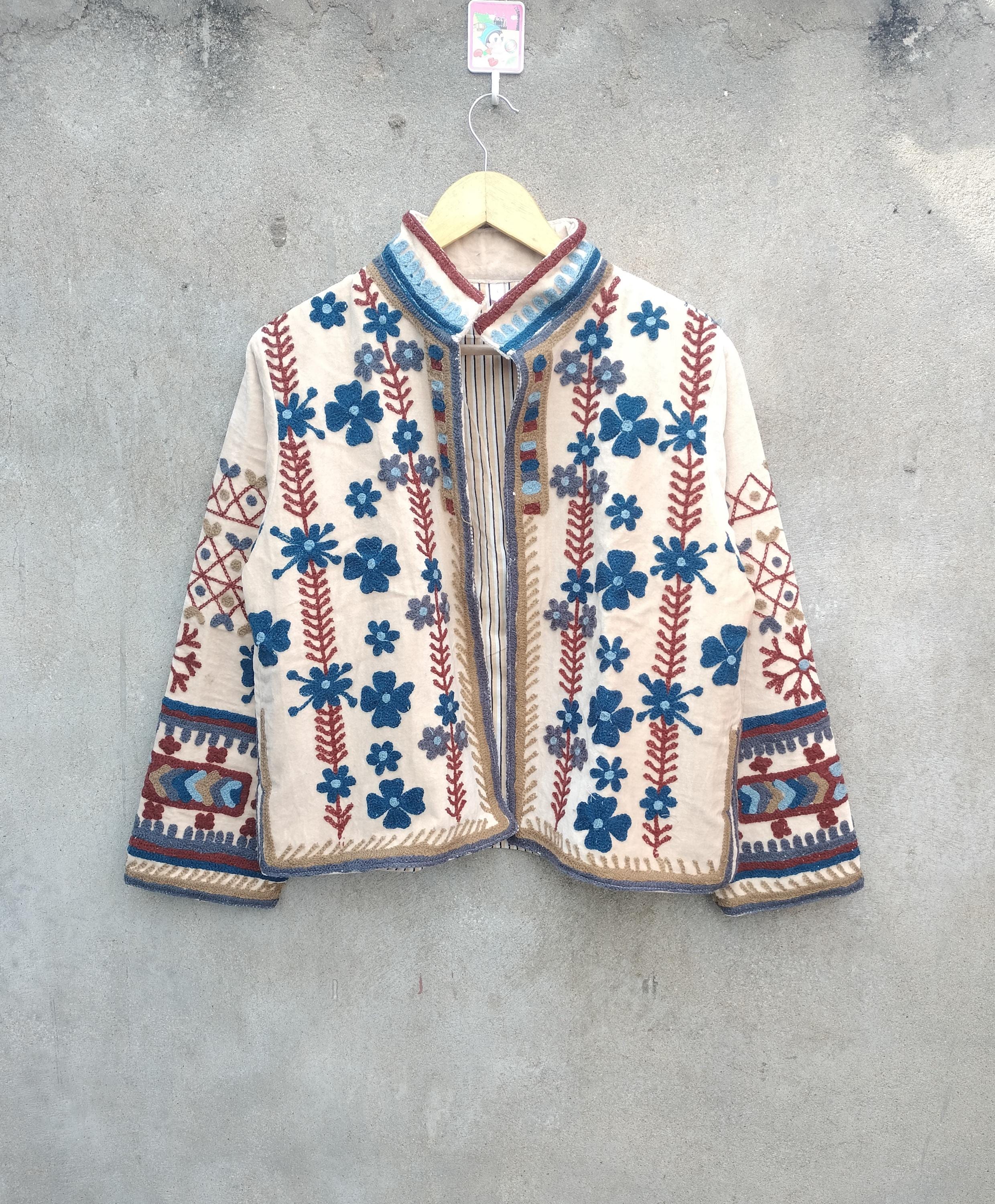 ハンドメイドのスザニ刺繍コットンジャケット：ボヘミアン風レディース