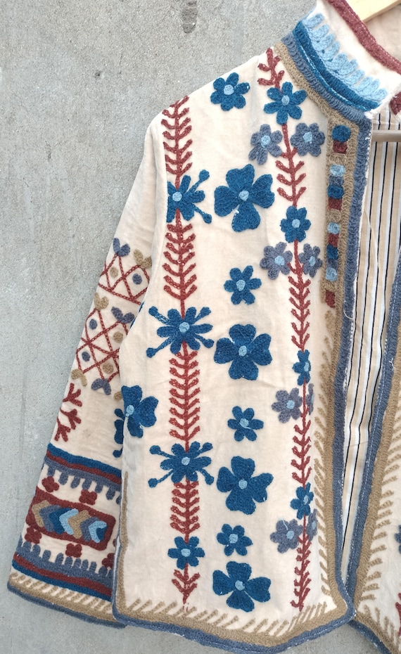ハンドメイドのスザニ刺繍コットンジャケット：ボヘミアン風レディース