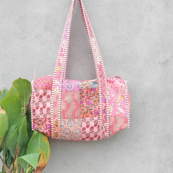 Écusson en coton matelassé réversible Grand sac fourre-tout multicolore avec écusson écologique Durable Robuste Faire l'épicerie Sac bohème fait main