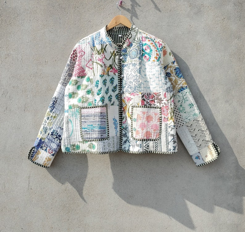 cotton quilted women wear jacket front open kimono strip piping handmade vintage cotton jacket Patchwork Quilted Jackets Cotton Floral image 3