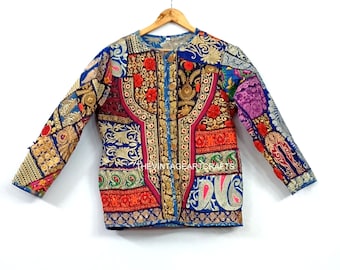 Handgemachte Patchwork Kantha Jacke, Handgenähte Seide Patchwork Kantha Jacke, Seide Sari Kantha Mantel, Wendbare Kurze Kantha Jacke