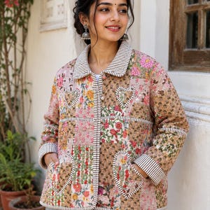 Chaqueta reversible acolchada de algodón con patchwork hecha a mano: Chaqueta corta