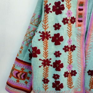 Handmade Suzani Embroidery Jacket: Reversible Organic Cotton Floral Coat image 5