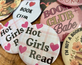 Garotas Gostosas Lendo | Broche do Clube do Livro | Acessório Fofo e Literário para Leitores e Amantes de Livros