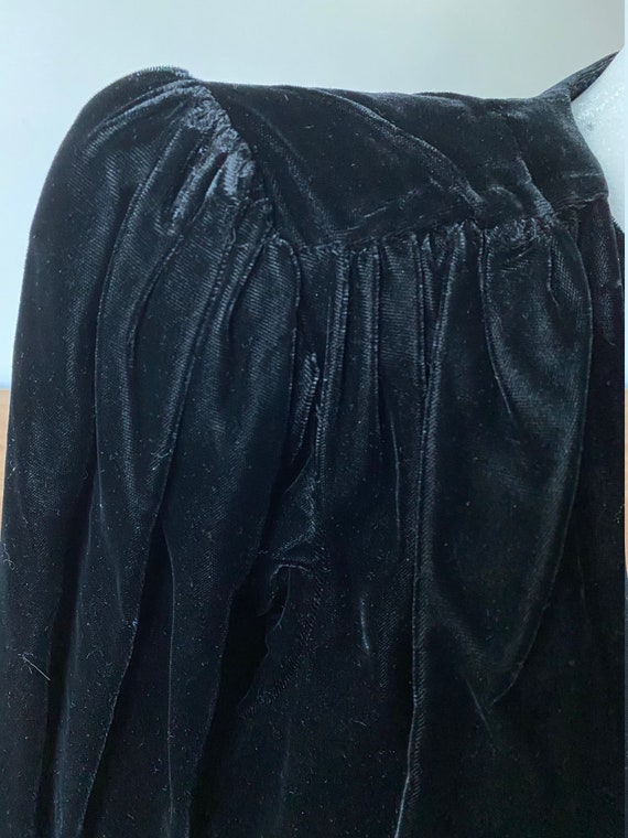 Vintage 80s Black Velvet Button Down Duster with … - image 3