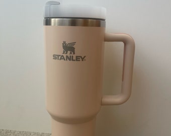 If it's green I'm sold 😍 #stanley #stanleycup #stanleytumbler #stanle, rose quartz stanley cup