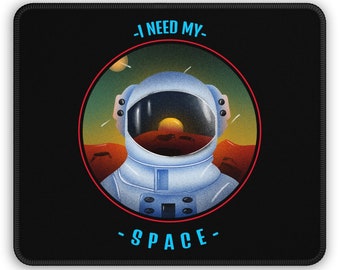 Astronaut on Mars, Astronaut Desk Mat, Desk Pad, Black Large Mouse Pad, Mouse Pad, Place Mat, Desk Pad, Large Desk Pad, Gaming Mouse Pad