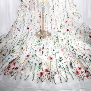 Gorgeous Venice Lace Fabric, Colorful Floral Embroidered Ivory Or Black Tulle Fabric Bridal Gowns By The Yard 4 Way Streatch 57'' Wide
