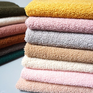 Factory Price 100% Polyester Knitted Fabric Faux Fur Sherpa Fabric Fleece  Fabric Velvet Fabric Soft Outdoor Fabric Shu Velveteen for Winter - China  Sherpa and Sofa Fabric price