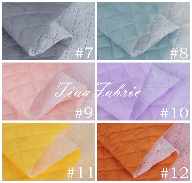 K&ouml;nnte beinhalten: Nahaufnahme von sechs verschiedenen gesteppten Stoffen in verschiedenen Farben, darunter Grau, Hellblau, Rosa, Lavendel, Gelb und Orange. Die Stoffe sind alle rautenf&ouml;rmig gesteppt und haben eine wei&szlig;e R&uuml;ckseite. Die Zahlen 7 bis 12 sind auf dem Bild sichtbar.