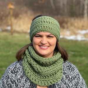Crochet set women, cowl/ear warmer set, handmade crochet cowl & ear warmer set, gifts for her, crochet scarf, gift set for women