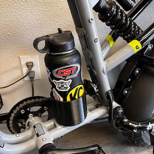Smart Cup Holder with Apple Air tag Hideout for Super 73 Electric Bike, Protected, Custom E-Bike Parts, Quick Install, Super 73 Accessories