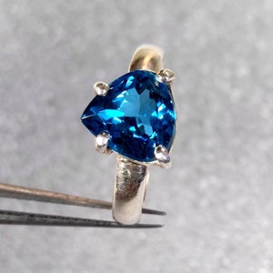 Vintage Art Deco Verlobungsring mit Schweizer Blautopas, Ring im Vintage-Stil, Blautopas-Ring, Verlobungsring,