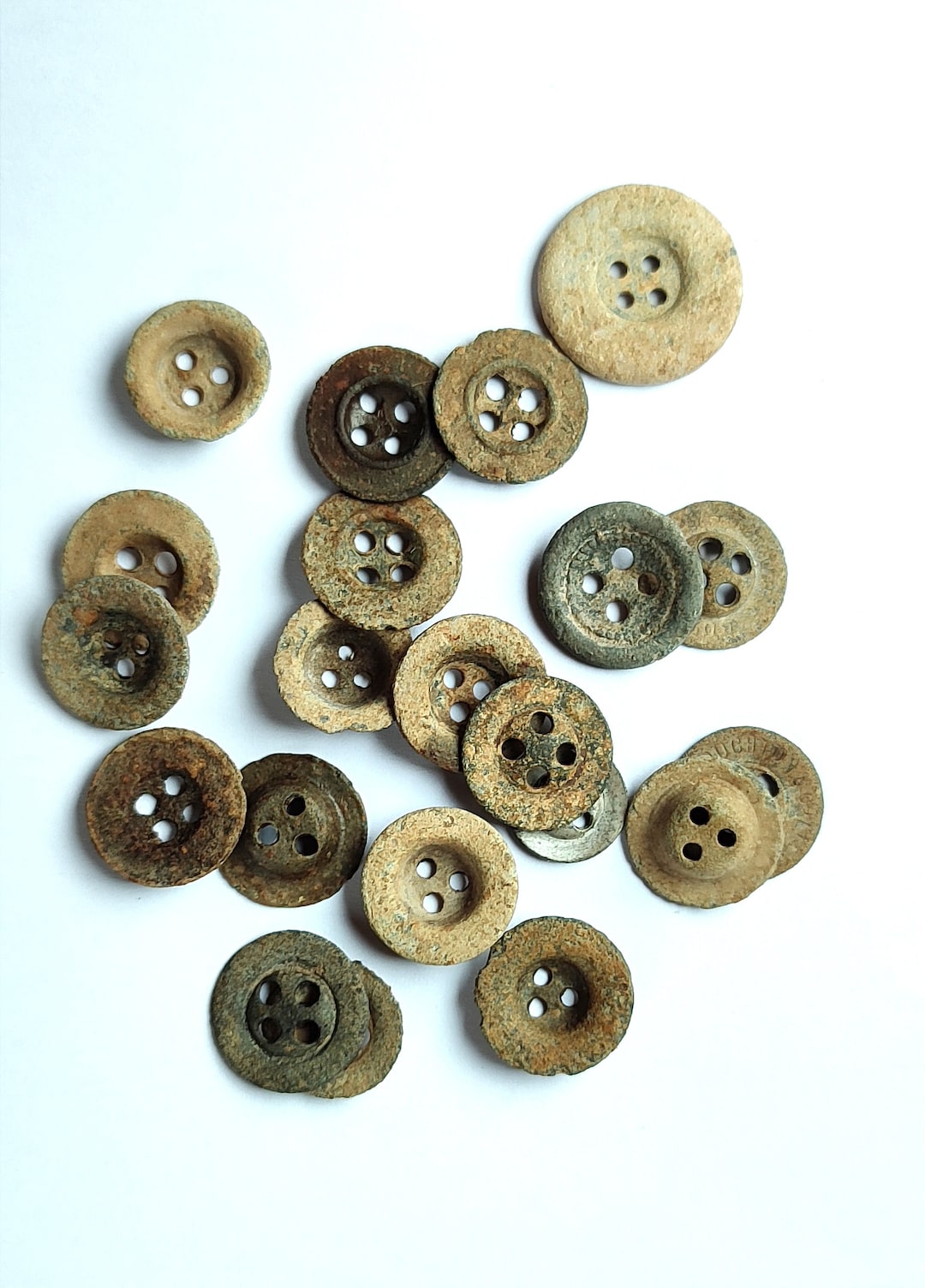 Bouton, cuivre gravé | Paris Musées