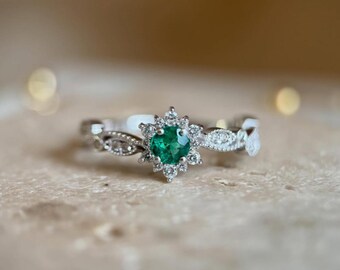 Anello con alone verde smeraldo, anello di fidanzamento vintage in argento sterling con motivo floreale.