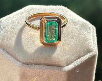Emerald Cut Green Stone Ring | Gold-Plated Sterling Silver, Vintage Style