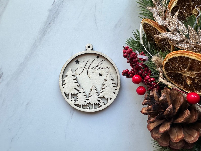 Personalisierte Holzanhänger Weihnachhtsschmuck mit Namen Baumschmuck Motiv 1