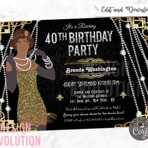 Puede incluir: Una invitación negra y dorada con un tema de fiesta de cumpleaños rugiente de 40 años. La invitación presenta a una chica flapper con un vestido de lentejuelas doradas y un collar de perlas. El texto dice "Es una fiesta de cumpleaños rugiente de 40 años" en honor a Brenda Washington. El evento está programado para el viernes 19 de septiembre a las 7 pm en el Waldorf-Astoria, 301 Park Ave., Nueva York, NY. La invitación también incluye la información de RSVP: Kayla al 212.784.1212 o kayla@gmail.com.