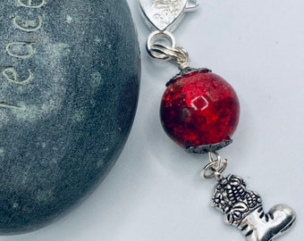 Zipper Charm with Red/green crackle glass and stocking