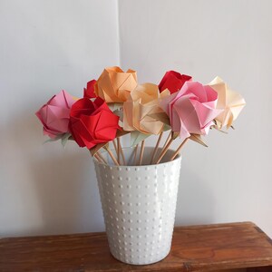 Fiori di carta, origami fiori, rose origami, fatto a mano.