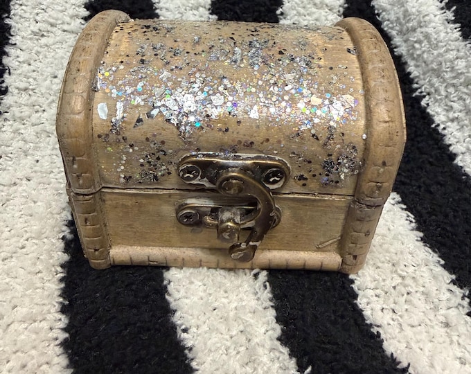 LIMITED! ENCHANTED on BELTANE!! Charging box for Spirits, Portals & Spells, Fast Charging box