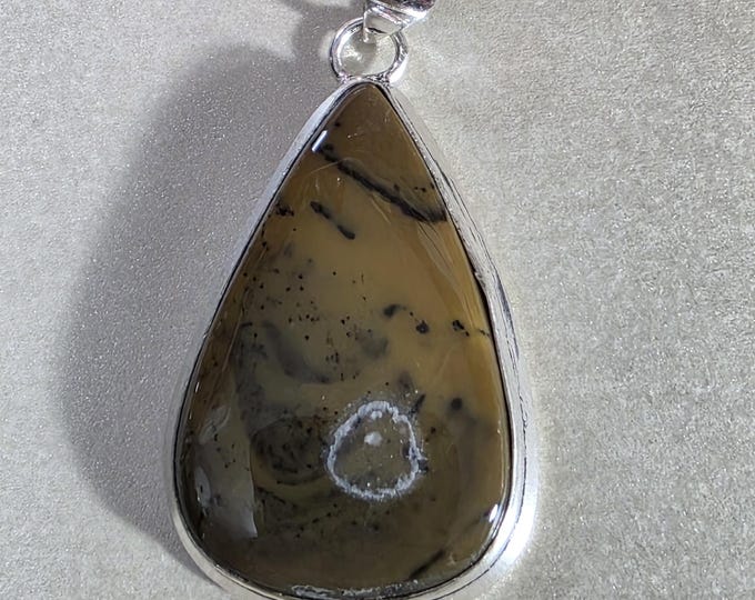 Lover's Snare, POWERFUL Love Spell to KEEP their attention, Enchanted Necklace, BESTSELLER 100+ sold!