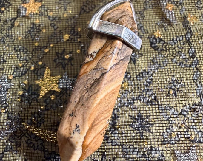 NEW! Charisma Charm, Become the Center of Attention in Any Situation!  Enchanted Necklace