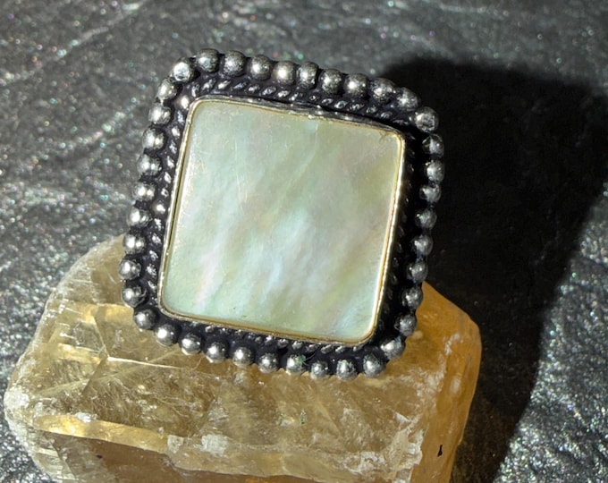 Female Crow Shifter "Azkalie" (az-kah-lee) Spirit Companion, Spirit Vessel Ring, Tier 2