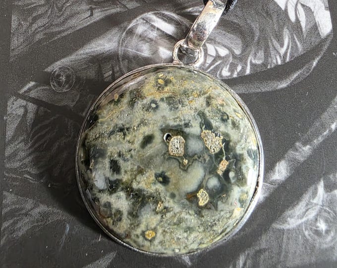 NEW! Mind Reader Spell, uncover their hidden thoughts, Black Alchemy, Enchanted Necklace